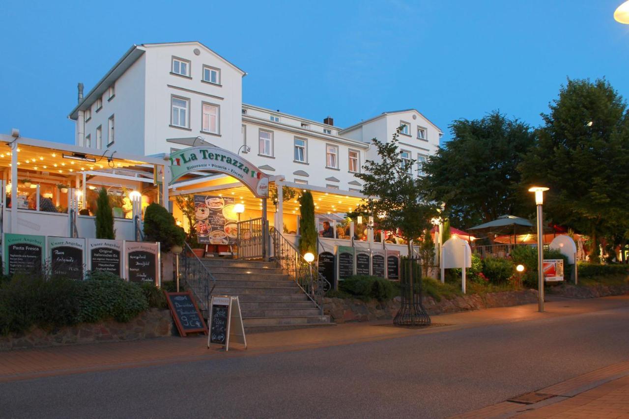 Mit Meerblick Und Balkon, Gratis Nutzung Vom Ahoi Erlebnisbad Und Sauna In Sellin - Meeresblick Fewo 25 Goehren  Exterior photo