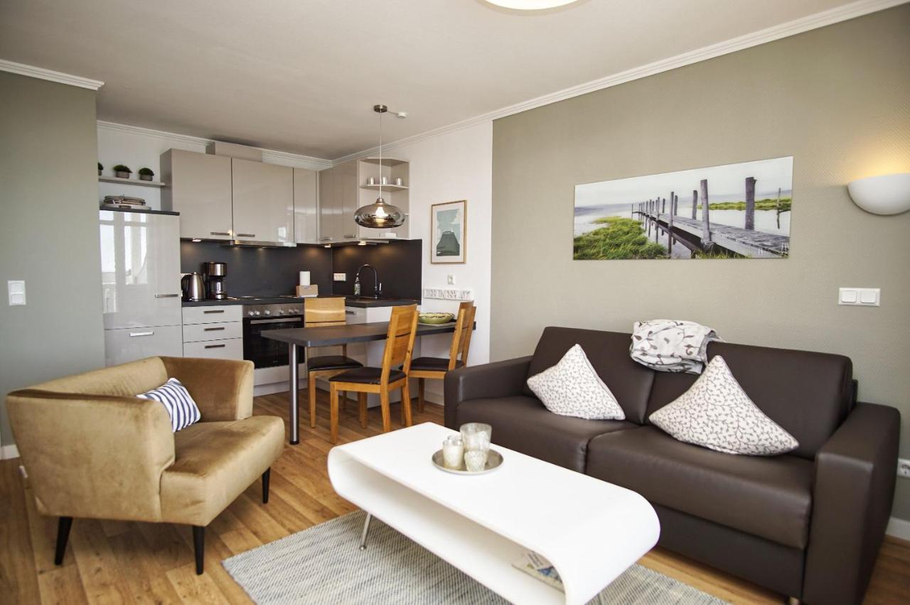Mit Meerblick Und Balkon, Gratis Nutzung Vom Ahoi Erlebnisbad Und Sauna In Sellin - Meeresblick Fewo 25 Goehren  Exterior photo
