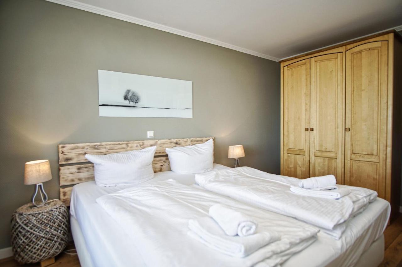 Mit Meerblick Und Balkon, Gratis Nutzung Vom Ahoi Erlebnisbad Und Sauna In Sellin - Meeresblick Fewo 25 Goehren  Exterior photo